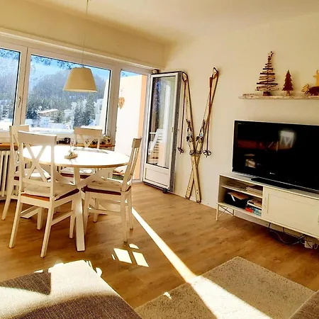 Mitten In Latscha Appartement