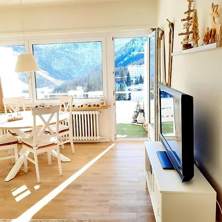 Mitten In Latscha Appartement